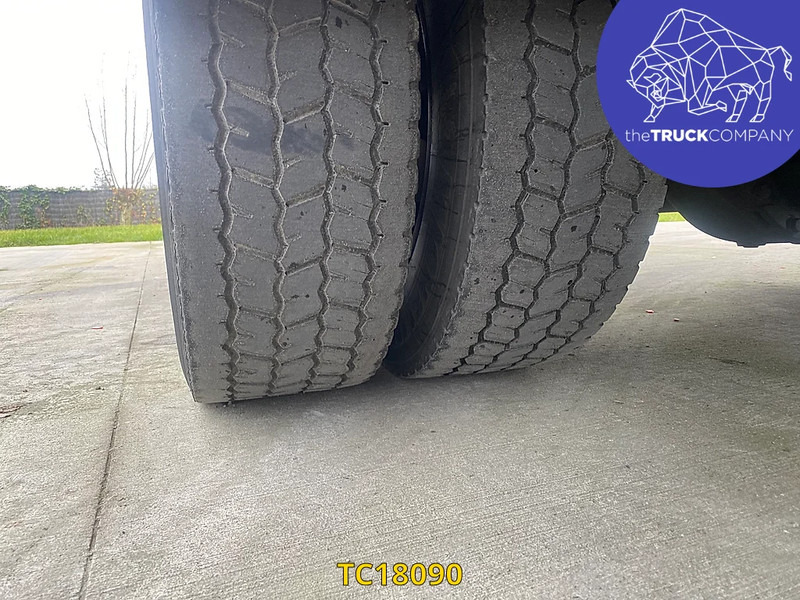 Caminhão frigorífico Renault D 240: foto 14