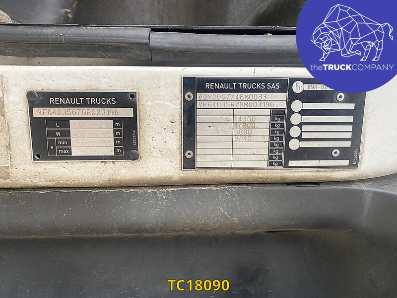 Caminhão frigorífico Renault D 240: foto 11