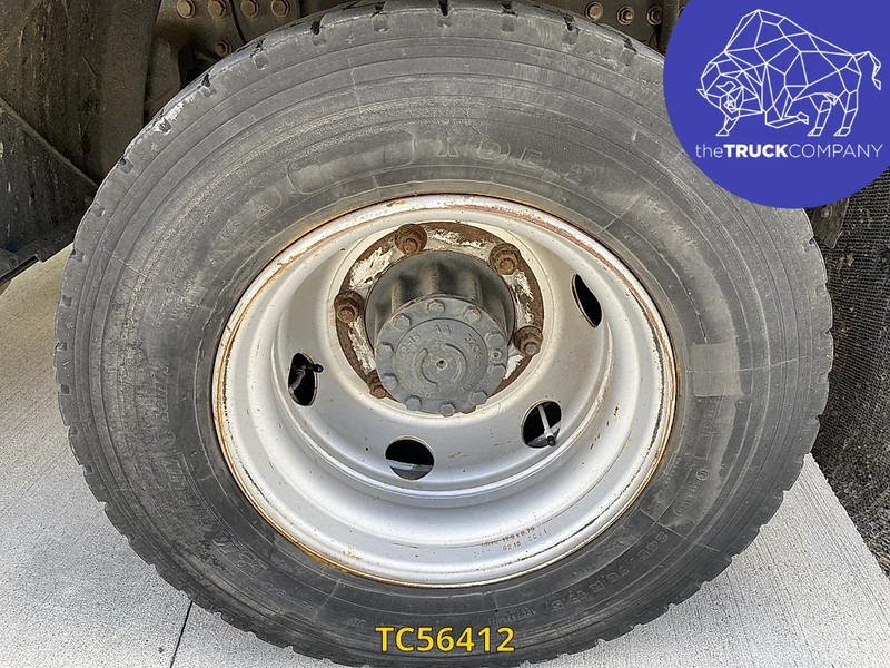 Renault D 240 - Caminhão frigorífico: foto 4 Renault D 240 - Caminhão frigorífico: foto 4