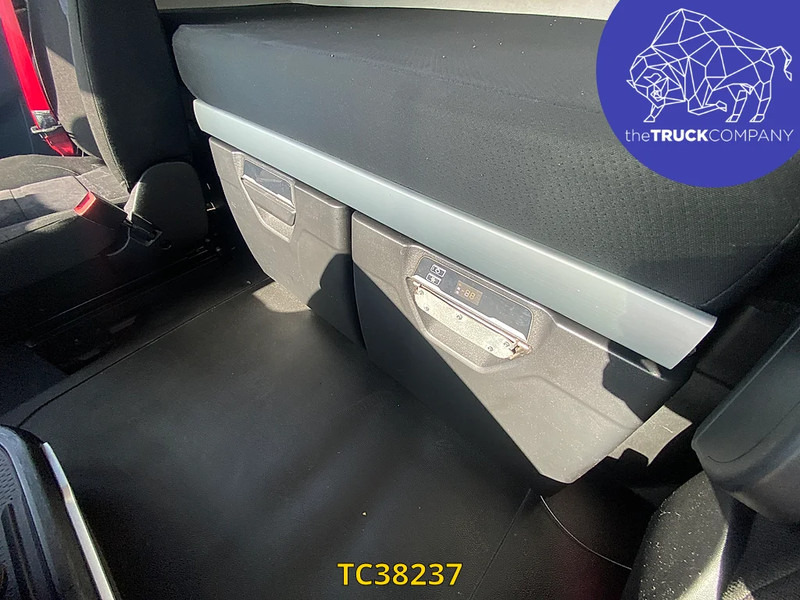 Tractor Iveco S-way 480: foto 7