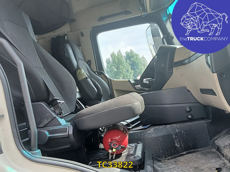 Tractor Mercedes-Benz Actros 1843: foto 8 Tractor Mercedes-Benz Actros 1843: foto 8