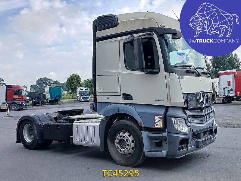 Tractor Mercedes-Benz Actros 1843: foto 6