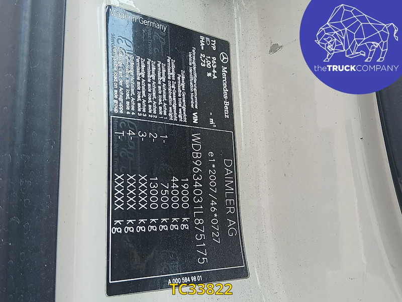 Tractor Mercedes-Benz Actros 1843: foto 13 Tractor Mercedes-Benz Actros 1843: foto 13