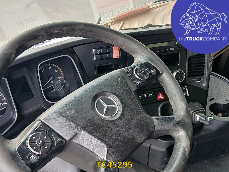 Tractor Mercedes-Benz Actros 1843: foto 10
