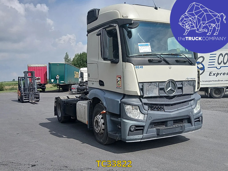 Tractor Mercedes-Benz Actros 1843: foto 6 Tractor Mercedes-Benz Actros 1843: foto 6