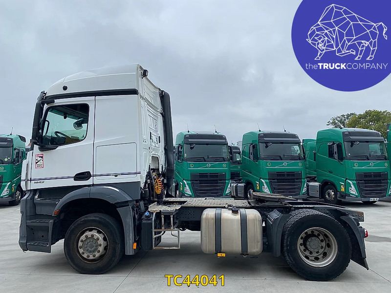 Mercedes-Benz Arocs 1943 - Tractor: foto 2 Mercedes-Benz Arocs 1943 - Tractor: foto 2