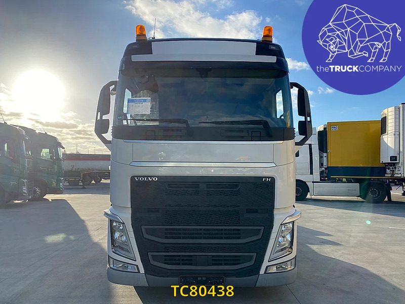 Locação de Volvo FH 460 Volvo FH 460: foto 7