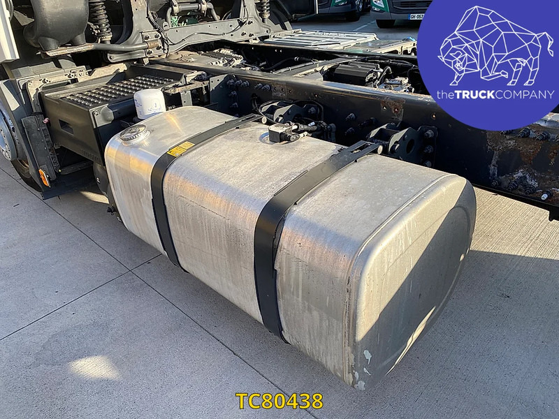 Locação de Volvo FH 460 Volvo FH 460: foto 11