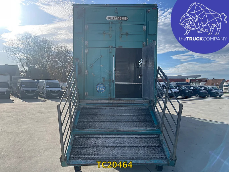 Volvo FH 480 - Caminhão transporte de gado: foto 3 Volvo FH 480 - Caminhão transporte de gado: foto 3