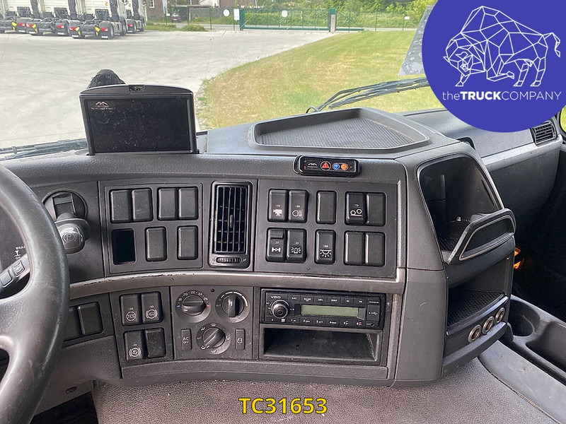 Locação de Volvo FM 340 Volvo FM 340: foto 7