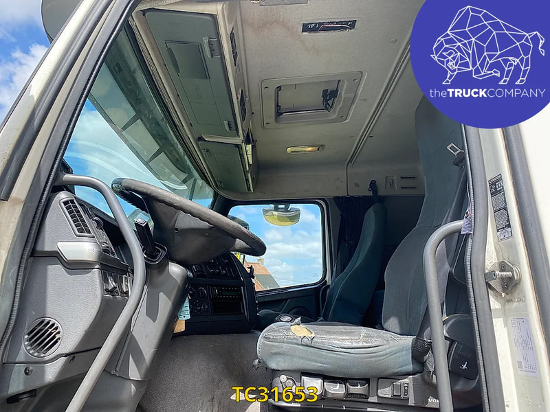 Locação de Volvo FM 340 Volvo FM 340: foto 6