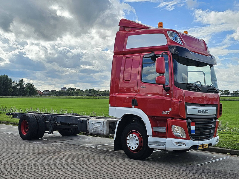 DAF CF 290 SPACECAB WB 570 - Caminhão chassi: foto 5 DAF CF 290 SPACECAB WB 570 - Caminhão chassi: foto 5