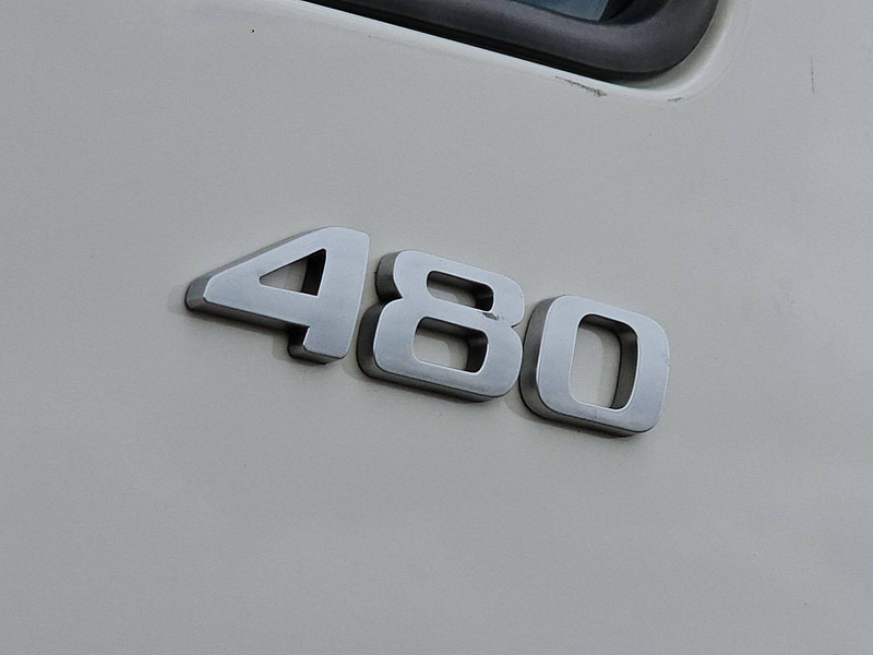 Locação de DAF XF 480 SSC 6X2 FAR INTARDER DAF XF 480 SSC 6X2 FAR INTARDER: foto 19 Locação de DAF XF 480 SSC 6X2 FAR INTARDER DAF XF 480 SSC 6X2 FAR INTARDER: foto 19