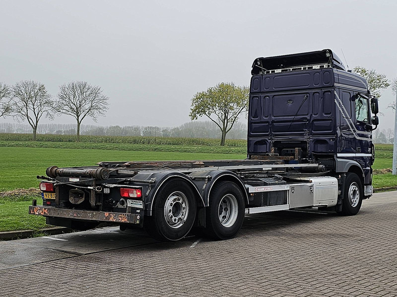 DAF XF 510 6X2 FAN STEERAXLE - Caminhão com sistema de cabo: foto 3 DAF XF 510 6X2 FAN STEERAXLE - Caminhão com sistema de cabo: foto 3