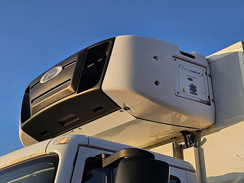 Caminhão frigorífico Iveco 140E28 EUROCARGO ATP: foto 17