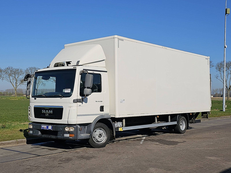 MAN 12.250 TGL MANUAL AIRCO LIFT - Caminhão furgão: foto 2 MAN 12.250 TGL MANUAL AIRCO LIFT - Caminhão furgão: foto 2