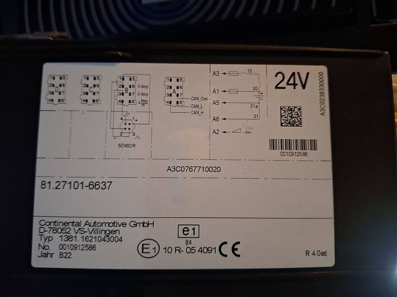 Caminhão transportador de contêineres/ Caixa móvel MAN 26.510 TGX GX 6X2 INTARDER: foto 19 Caminhão transportador de contêineres/ Caixa móvel MAN 26.510 TGX GX 6X2 INTARDER: foto 19