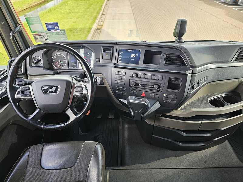 Caminhão transportador de contêineres/ Caixa móvel MAN 26.510 TGX GX 6X2 INTARDER: foto 8 Caminhão transportador de contêineres/ Caixa móvel MAN 26.510 TGX GX 6X2 INTARDER: foto 8