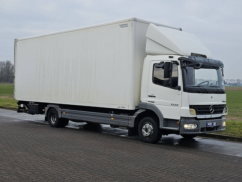 Mercedes-Benz ATEGO 1222 AIRCO WEBASTO LIFT - Caminhão furgão: foto 5 Mercedes-Benz ATEGO 1222 AIRCO WEBASTO LIFT - Caminhão furgão: foto 5