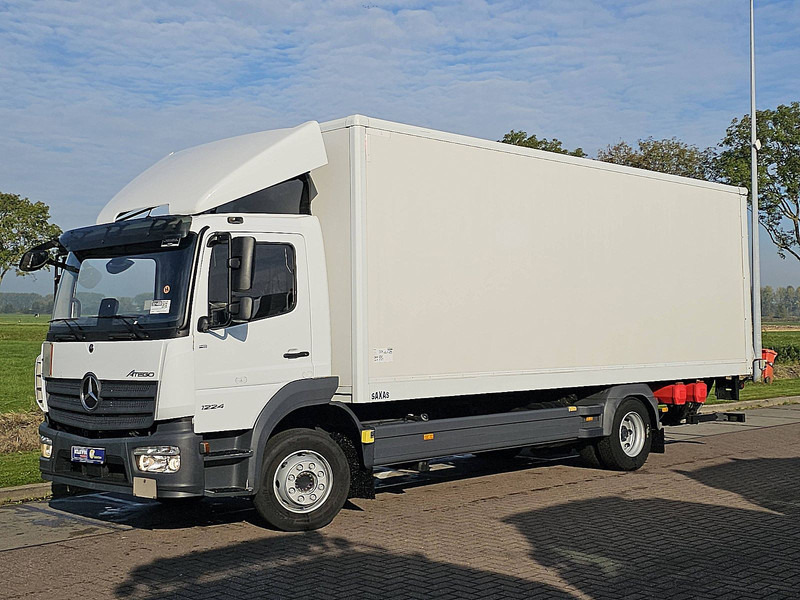 Mercedes-Benz ATEGO 1224 - Caminhão furgão: foto 2 Mercedes-Benz ATEGO 1224 - Caminhão furgão: foto 2