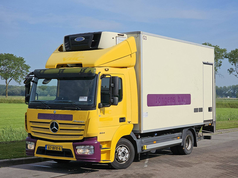 Mercedes-Benz ATEGO 824 - Caminhão frigorífico: foto 2 Mercedes-Benz ATEGO 824 - Caminhão frigorífico: foto 2
