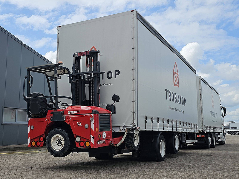 Onbekend FELLECHNER COMBI FORKLIFT CONNECTION - Reboque de lona: foto 1 Onbekend FELLECHNER COMBI FORKLIFT CONNECTION - Reboque de lona: foto 1