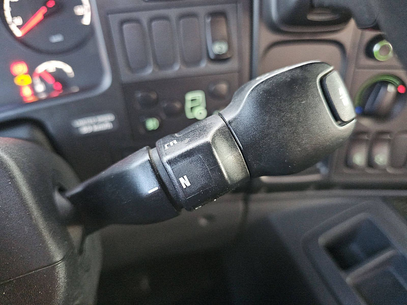 Camião de caixa aberta/ Plataforma, Caminhão grua Scania P410 PK18002-4 hydr: foto 14