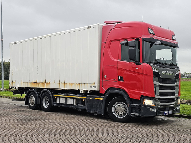 Scania S520 V8 RETARDER WB475 - Caminhão transportador de contêineres/ Caixa móvel: foto 5 Scania S520 V8 RETARDER WB475 - Caminhão transportador de contêineres/ Caixa móvel: foto 5