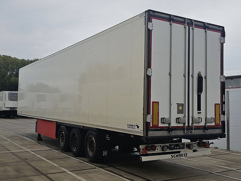 Schmitz Cargobull MEATRAILS - Semireboque frigorífico: foto 5 Schmitz Cargobull MEATRAILS - Semireboque frigorífico: foto 5