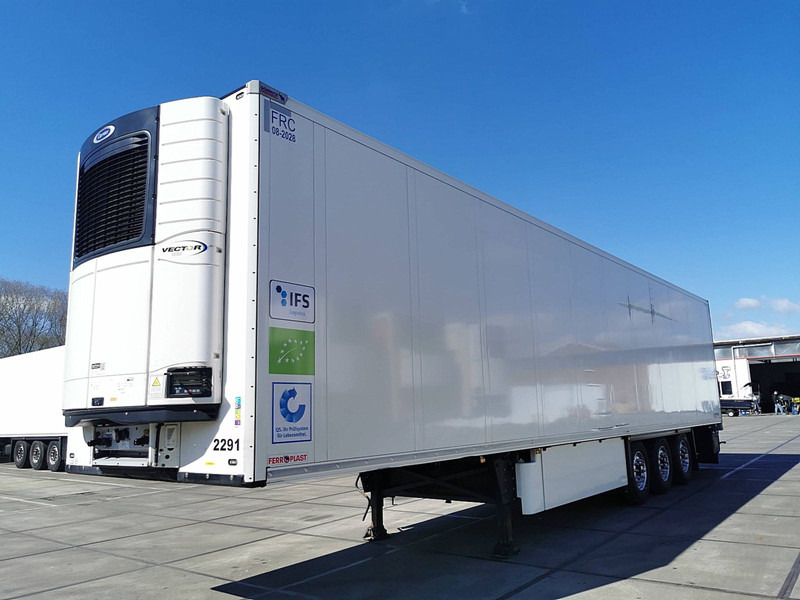 Schmitz Cargobull SCB*S3B Carrier1550 D+E dopp - Semireboque frigorífico: foto 1 Schmitz Cargobull SCB*S3B Carrier1550 D+E dopp - Semireboque frigorífico: foto 1