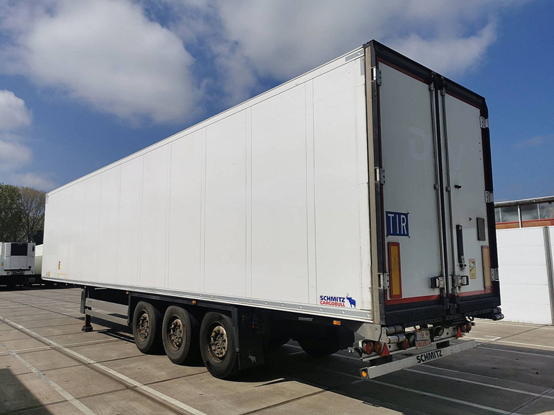 Schmitz Cargobull SKO 24 FP 45 COOL THERMOKING SLXI300 - Semireboque frigorífico: foto 5 Schmitz Cargobull SKO 24 FP 45 COOL THERMOKING SLXI300 - Semireboque frigorífico: foto 5