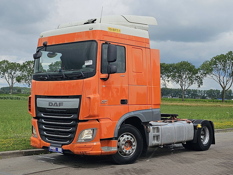 DAF XF 440 - Tractor: foto 2 DAF XF 440 - Tractor: foto 2