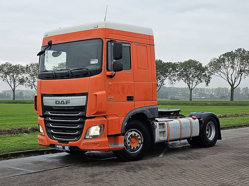 DAF XF 440 SPACECAB MANUAL - Tractor: foto 2 DAF XF 440 SPACECAB MANUAL - Tractor: foto 2