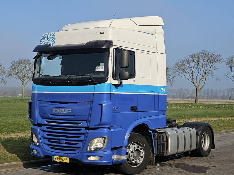 DAF XF 440 SPACECAB NL-TRUCK - Tractor: foto 2 DAF XF 440 SPACECAB NL-TRUCK - Tractor: foto 2