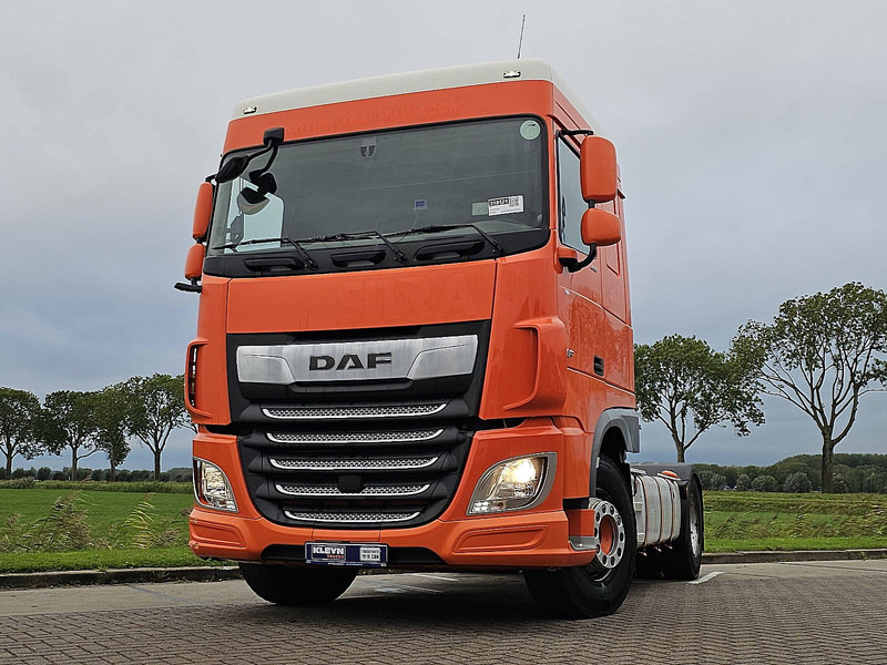 DAF XF 450 SPACECAB - Tractor: foto 1 DAF XF 450 SPACECAB - Tractor: foto 1