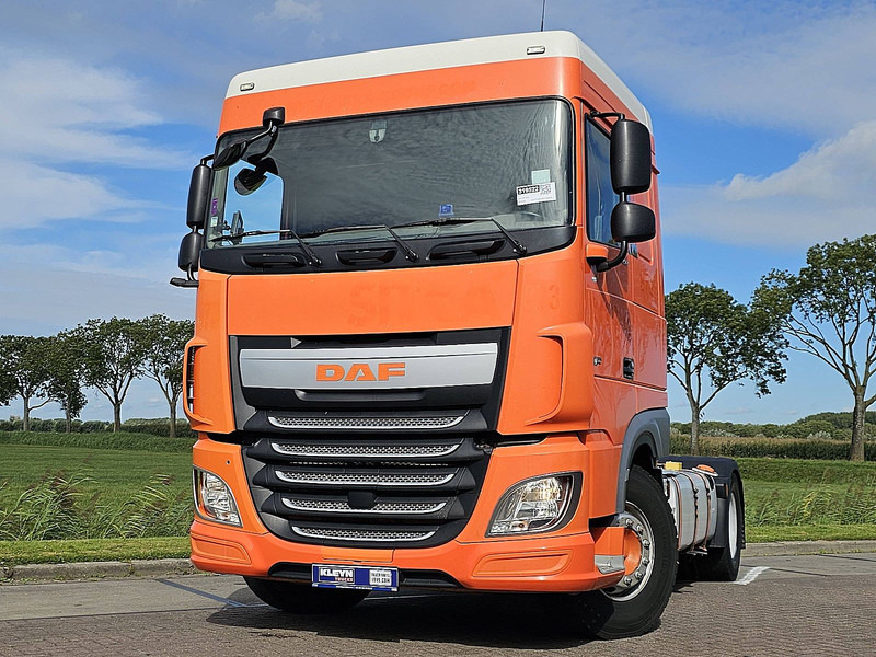 DAF XF 450 SPACECAB - Tractor: foto 1 DAF XF 450 SPACECAB - Tractor: foto 1