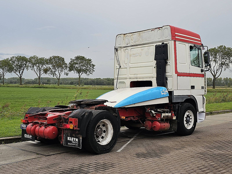 DAF XF 95.380 SPACECAB EURO 2 - Tractor: foto 3 DAF XF 95.380 SPACECAB EURO 2 - Tractor: foto 3