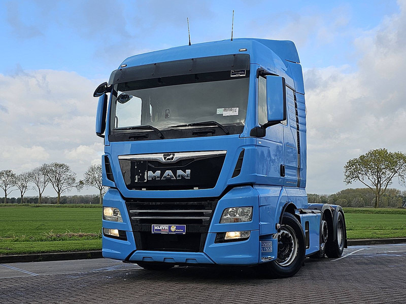 MAN 26.500 TGX XLX 6X2 FPLS - Tractor: foto 1 MAN 26.500 TGX XLX 6X2 FPLS - Tractor: foto 1