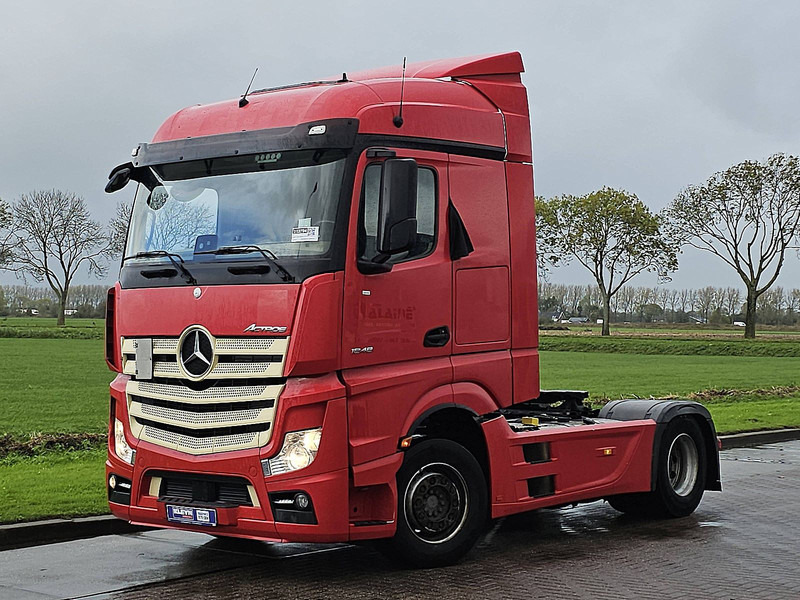 Mercedes-Benz ACTROS 1848 LS - Tractor: foto 2 Mercedes-Benz ACTROS 1848 LS - Tractor: foto 2