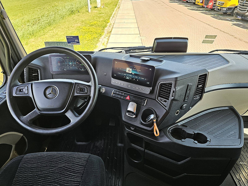 Tractor Mercedes-Benz ACTROS 1848 LS STR.SP. RET. 2X TANK: foto 8