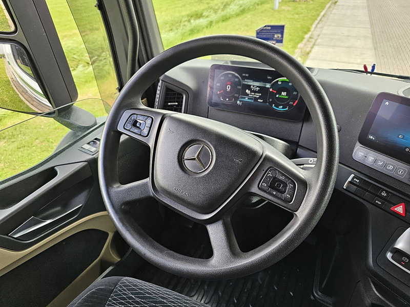 Tractor Mercedes-Benz ACTROS 1848 LS STR.SP. RET. 2X TANK: foto 12