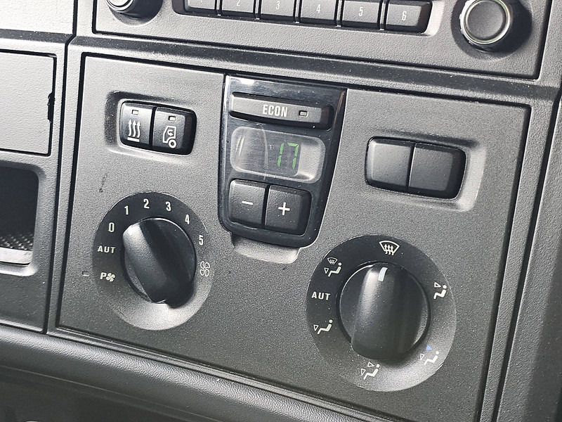 Tractor Scania R410 TL RETARDER 2X TANK: foto 11