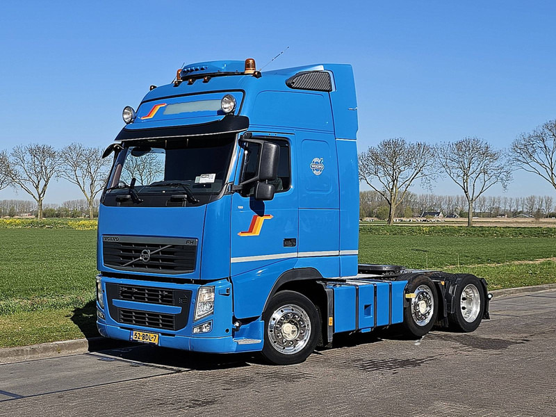 Volvo FH 13.420 Globetrotter XL - Tractor: foto 2 Volvo FH 13.420 Globetrotter XL - Tractor: foto 2