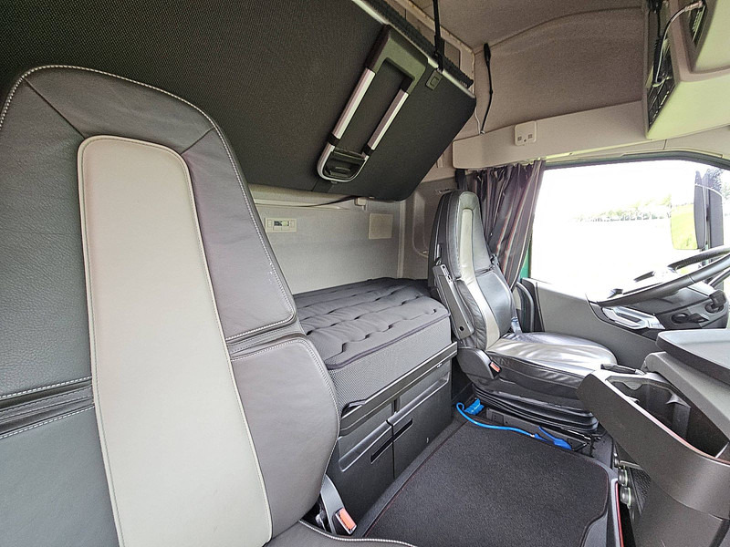 Tractor Volvo FH 460 6X2 STEER XEN. LEATH: foto 14