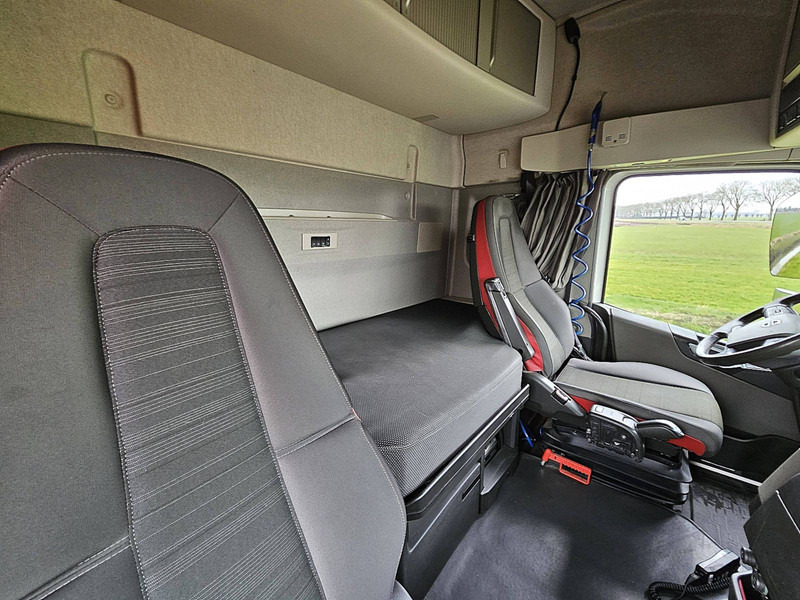 Tractor Volvo FH 460 ALCOA'S I-SEE ACC: foto 10
