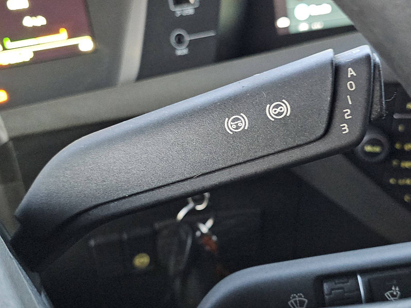 Locação de Volvo FH 500 6X2 STEERED PTO+HYDR Volvo FH 500 6X2 STEERED PTO+HYDR: foto 13 Locação de Volvo FH 500 6X2 STEERED PTO+HYDR Volvo FH 500 6X2 STEERED PTO+HYDR: foto 13