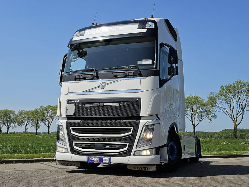 Volvo FH 500 XL 2X TANK SKIRTS - Tractor: foto 1 Volvo FH 500 XL 2X TANK SKIRTS - Tractor: foto 1