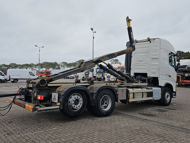 Volvo FH 460 6X2 HYVALIFT 291TKM - Caminhão polibenne: foto 3 Volvo FH 460 6X2 HYVALIFT 291TKM - Caminhão polibenne: foto 3