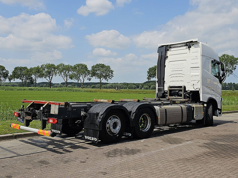 Volvo FH 500 - Caminhão transportador de contêineres/ Caixa móvel: foto 3 Volvo FH 500 - Caminhão transportador de contêineres/ Caixa móvel: foto 3