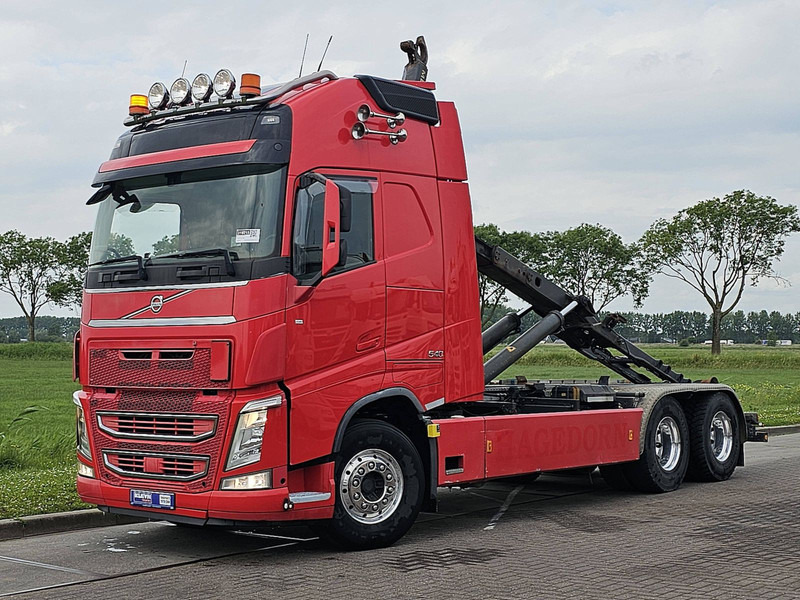Volvo FH 540 6X4 LIFTING BOOGIE - Caminhão polibenne: foto 2 Volvo FH 540 6X4 LIFTING BOOGIE - Caminhão polibenne: foto 2
